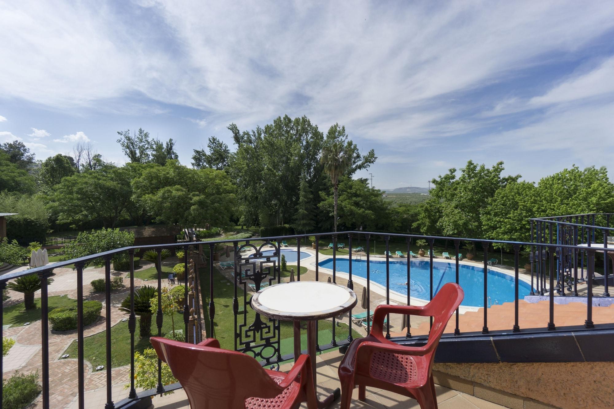 Hotel Fuente Las Piedras Кабра Екстер'єр фото