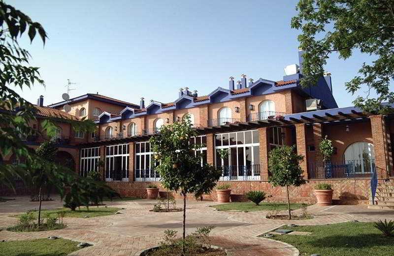 Hotel Fuente Las Piedras Кабра Екстер'єр фото