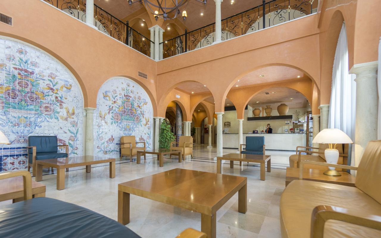 Hotel Fuente Las Piedras Кабра Екстер'єр фото